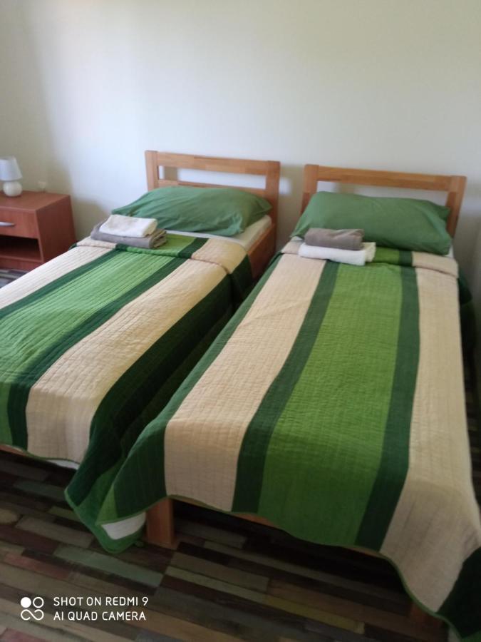 Apartments Vukelic Starigrad Paklenica Esterno foto