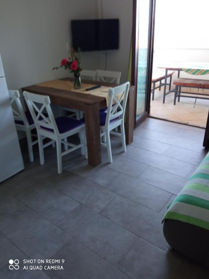 Apartments Vukelic Starigrad Paklenica Esterno foto